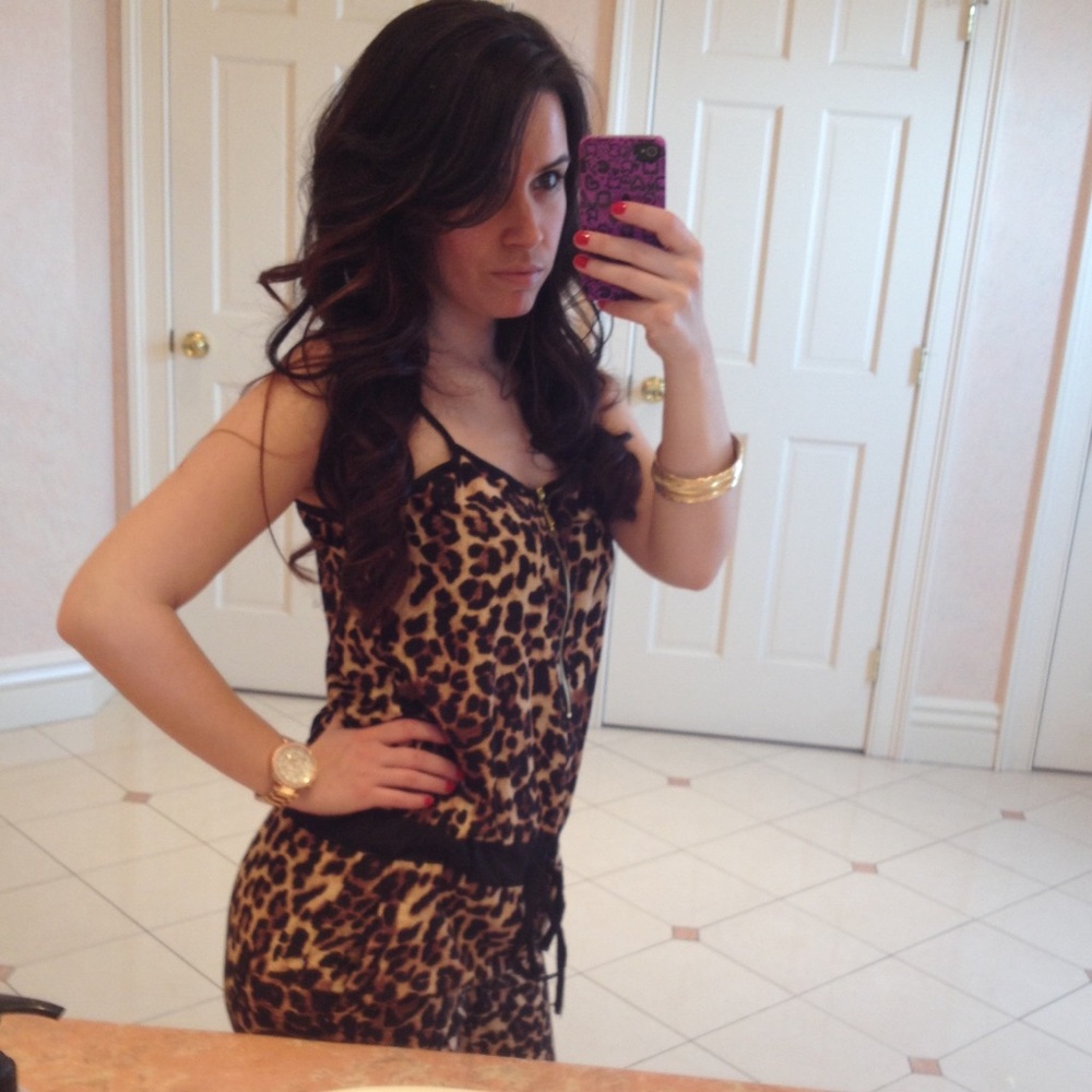 Leopard jumper